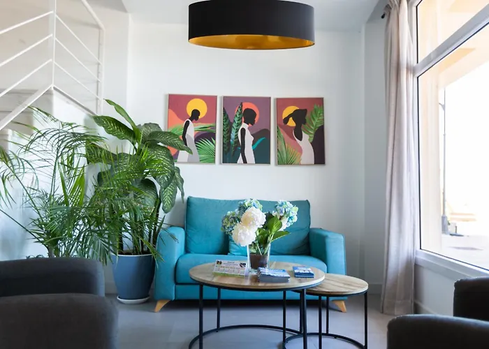 Mediterraneo By Croma מלון