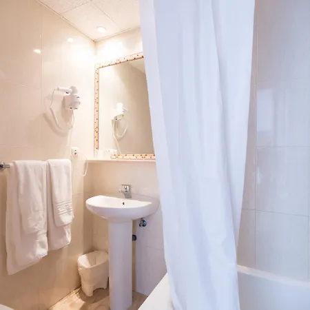 Hotel Mediterraneo By Croma Estepona